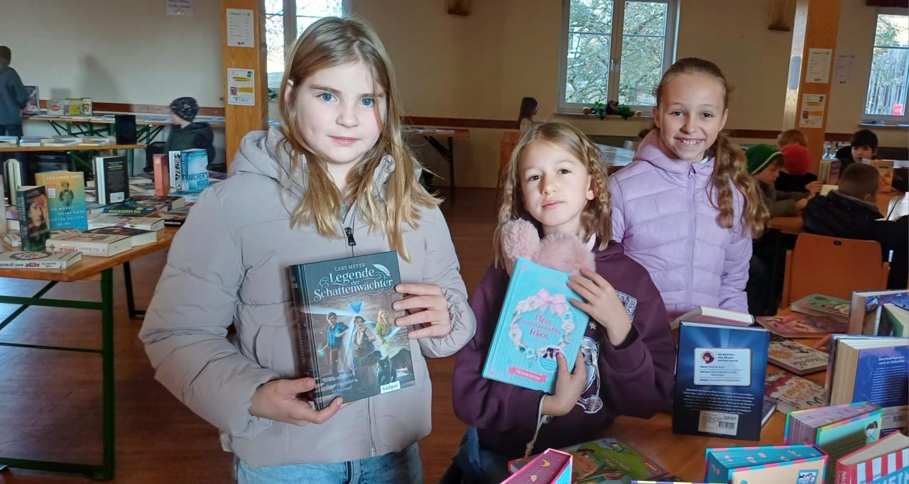 Buchausstellung 2025