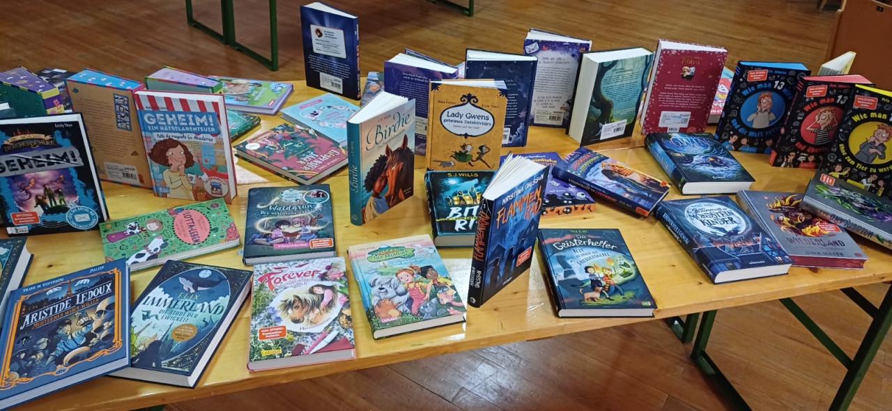 Buchausstellung 2025