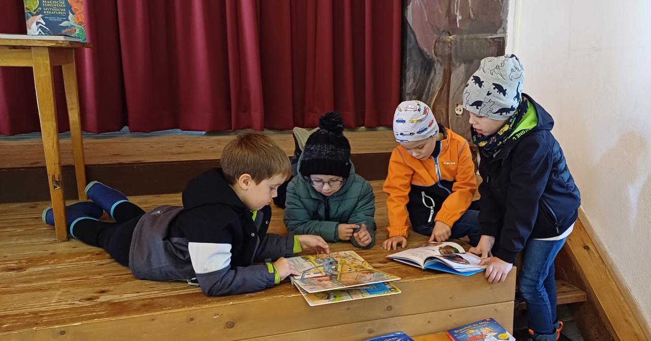 Buchausstellung 2025