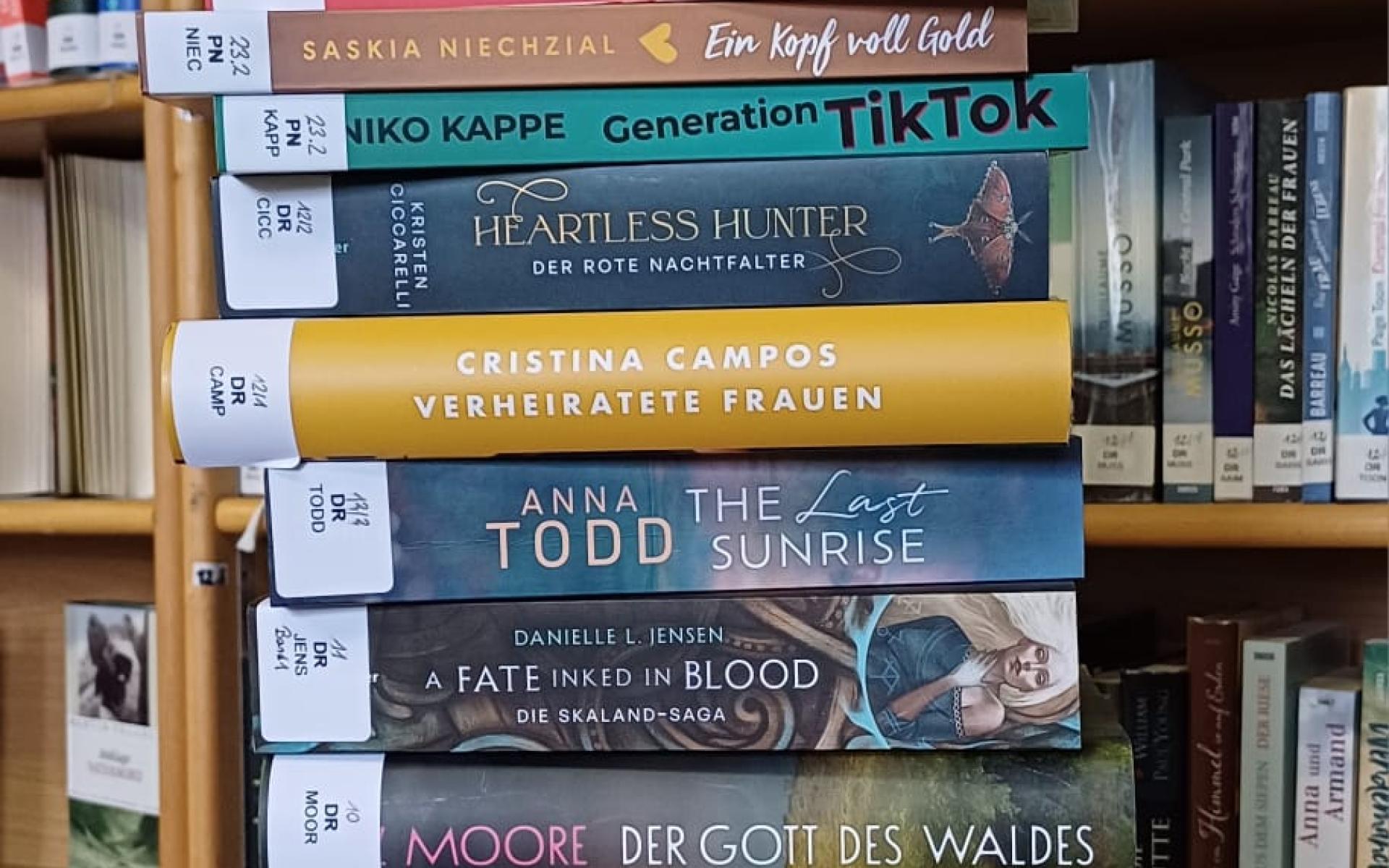 Bücherturm